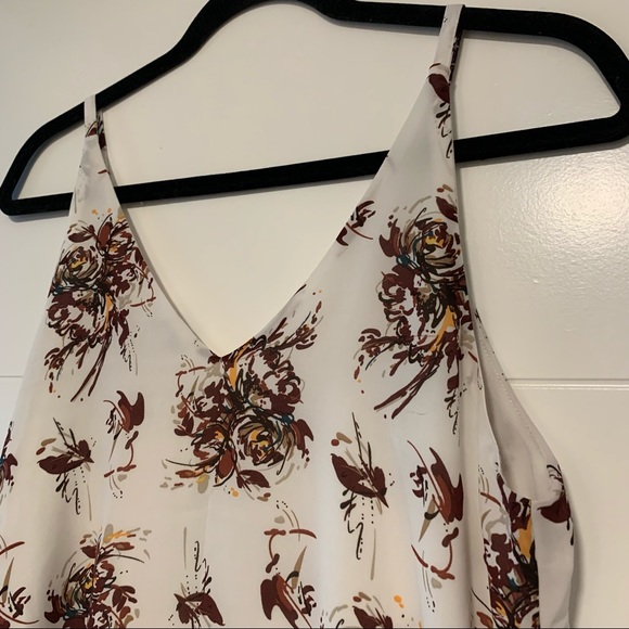 Kismet | Floral Flowy Tank Top - Picture 10 of 14